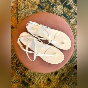 Cole Haan White Thing Flat Sandals Grande 360